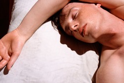Причины потливости головы во время сна